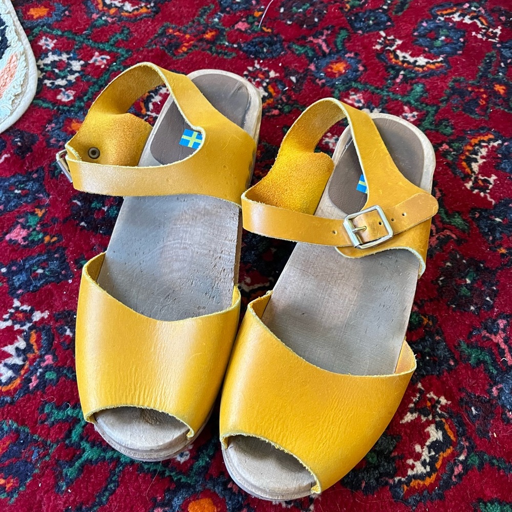 MIA Swedish Clogs